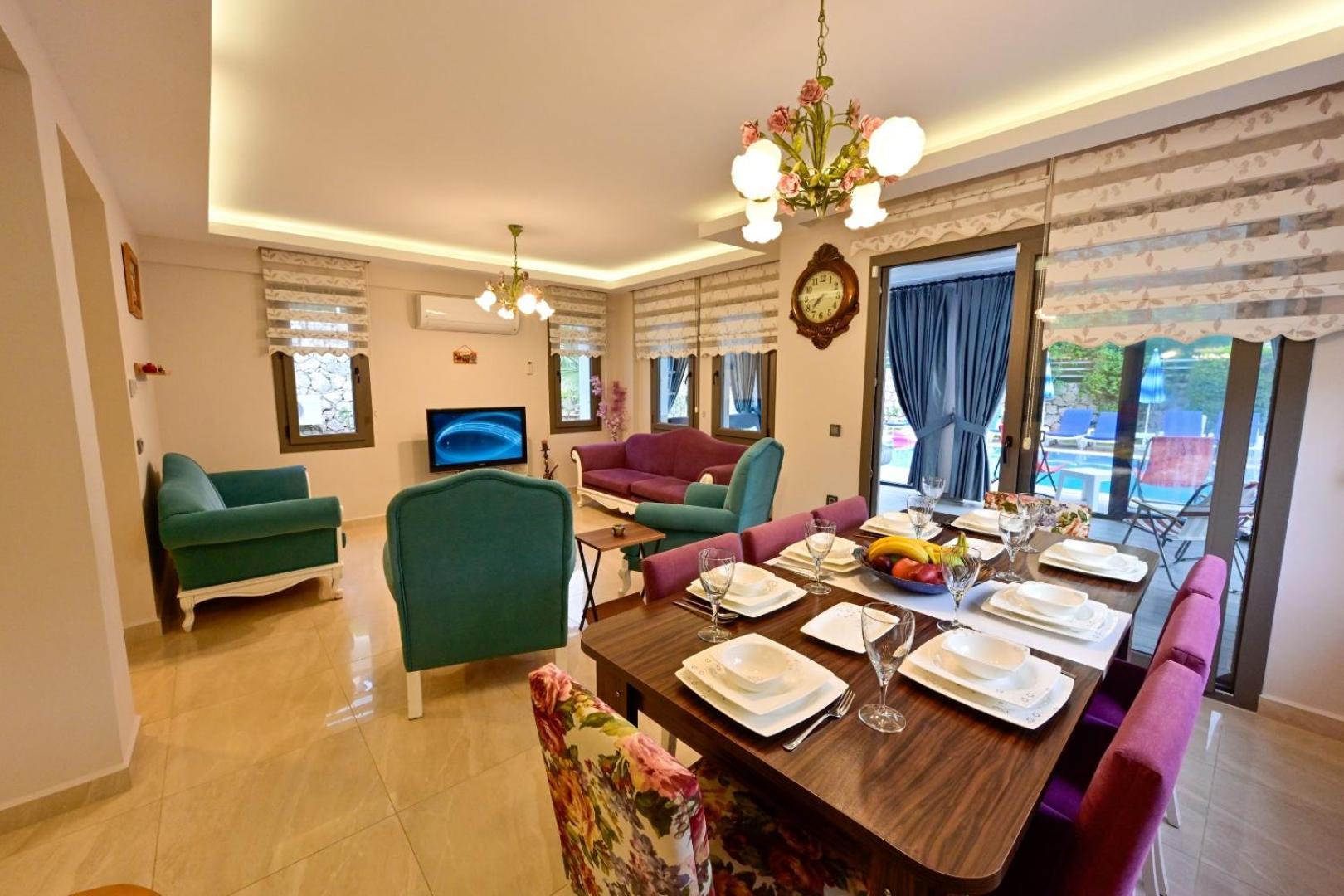 Lorenzo- 4 Bedroom Holiday Villa In Hisaronu Фетхие Экстерьер фото