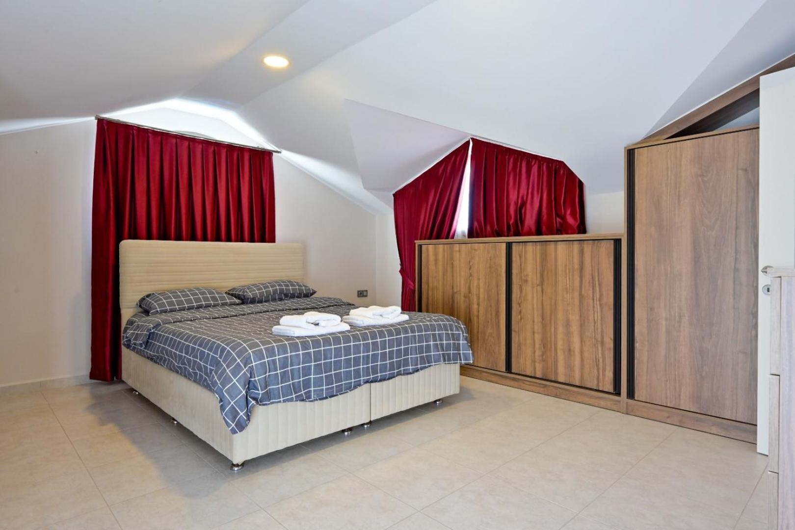 Lorenzo- 4 Bedroom Holiday Villa In Hisaronu Фетхие Экстерьер фото
