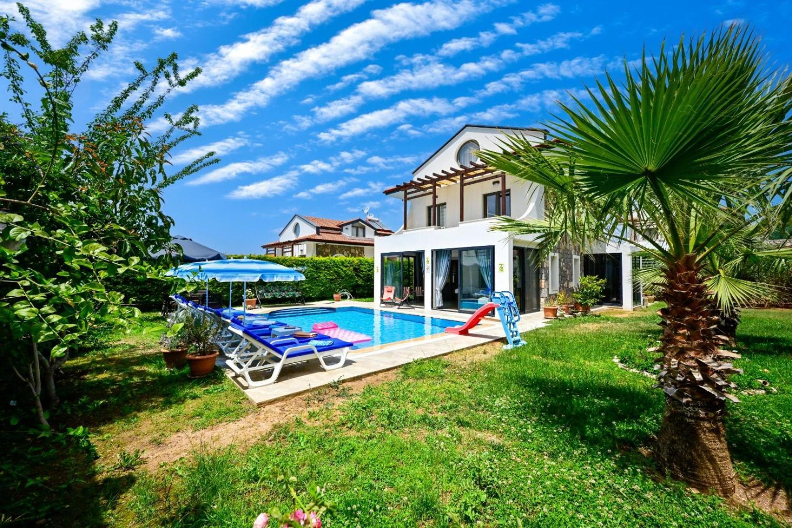 Lorenzo- 4 Bedroom Holiday Villa In Hisaronu Фетхие Экстерьер фото