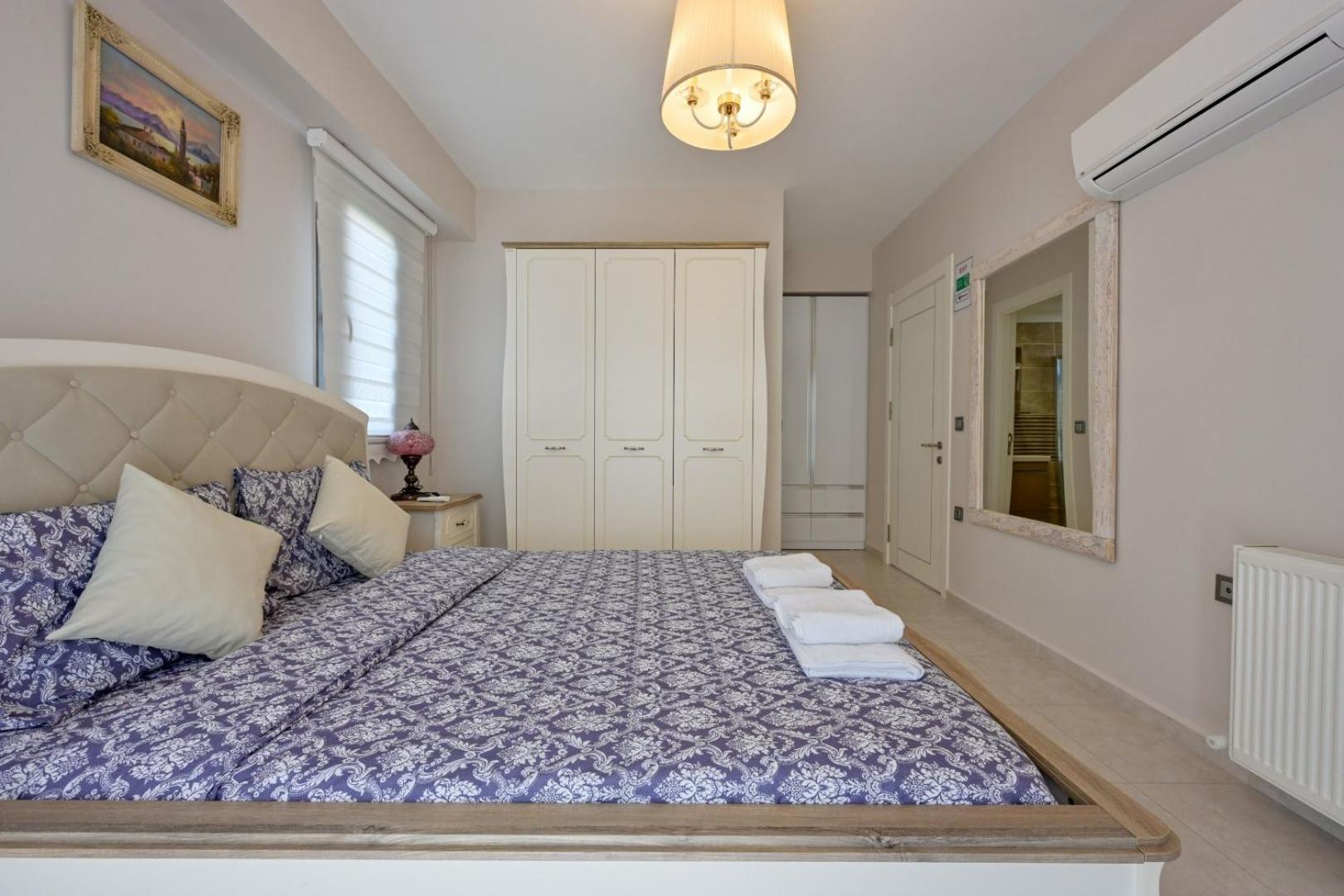 Lorenzo- 4 Bedroom Holiday Villa In Hisaronu Фетхие Экстерьер фото